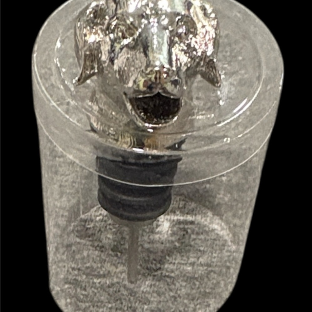 Williams Sonoma Clear Round Wine Stopper & Pourer
